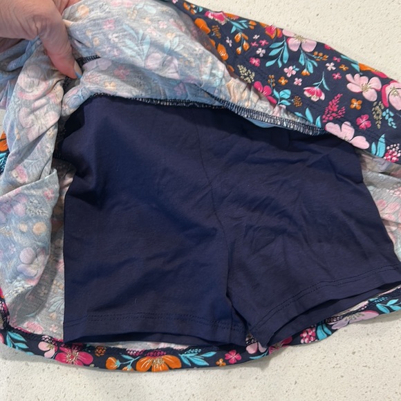 NWT Isaac Mizrahi floral skirt with matching headband. 4T - Picture 5 of 7